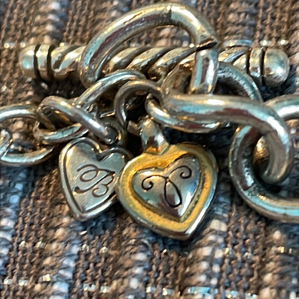 Brighton bracelet, 9” in length, silver tone, scrollwork beads, great condition - Picture 3 of 7